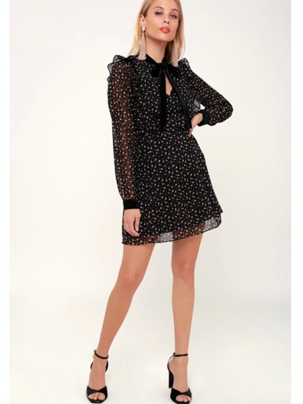 LULUS Sexy Flowy Boho Bohemian Floral Print Long Sleeve Dress NWOT